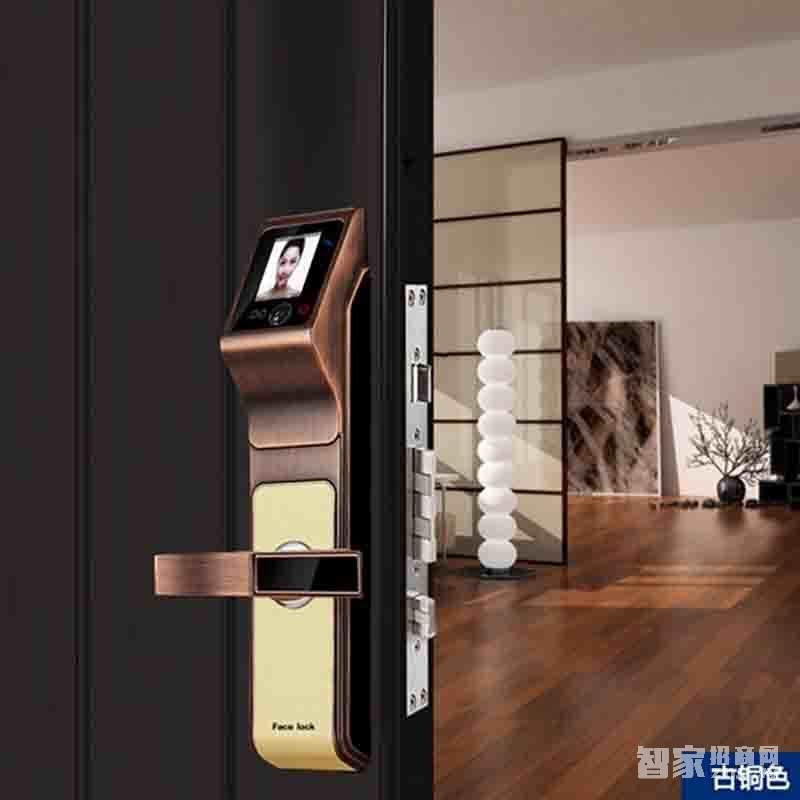 堅甲衛士紅外人臉識別智能鎖 液晶顯示屏幕