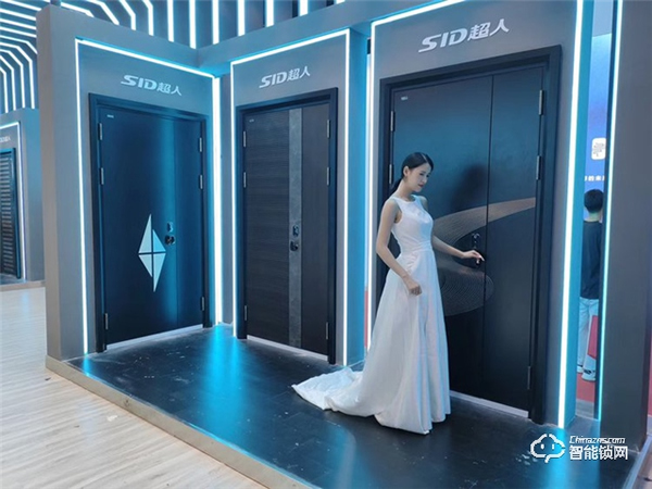 對話翁斌丨揭秘