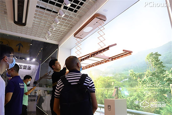 飛利浦智能鎖禤朝華：聚焦居家智能安防細分領域，力求小而精的極致功能體驗