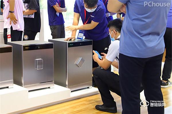 飛利浦智能鎖禤朝華：聚焦居家智能安防細分領域，力求小而精的極致功能體驗