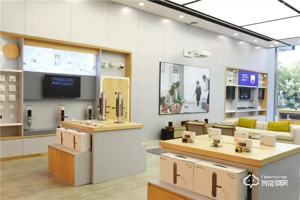 螢石首家智能家居旗艦店開(kāi)業(yè)：布局新零售品牌形象新升級(jí)