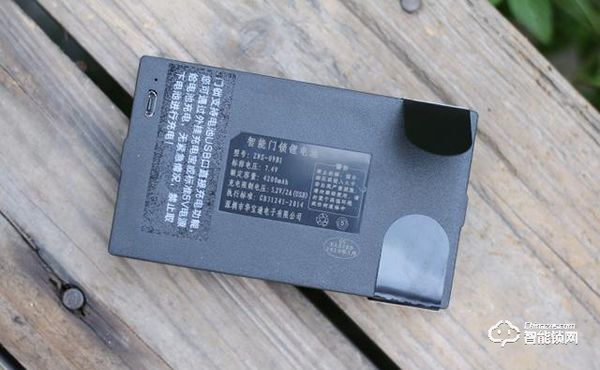 C級鎖芯+5D安全防護技術，TCL智能鎖安全杠桿滴