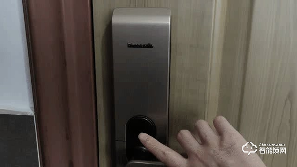 顏值、安全、智能，松下72系智能鎖使用評(píng)測