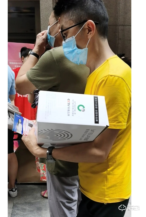 重慶百貨電器618大賣！解放碑上演萬人排隊搶購因碩智能鎖！