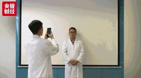 專(zhuān)家評(píng)面部識(shí)別智能門(mén)鎖：現(xiàn)階段安全系數(shù)低，還是選靠譜的