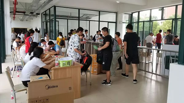 智能門鎖引領學生宿舍居住新體驗，賽客網(wǎng)絡助力中國藥科大學智慧校園建設