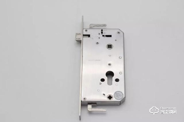 千元智能鎖市場實力黑馬！歐瑞博小金剛C1智能門鎖開箱安裝圖賞