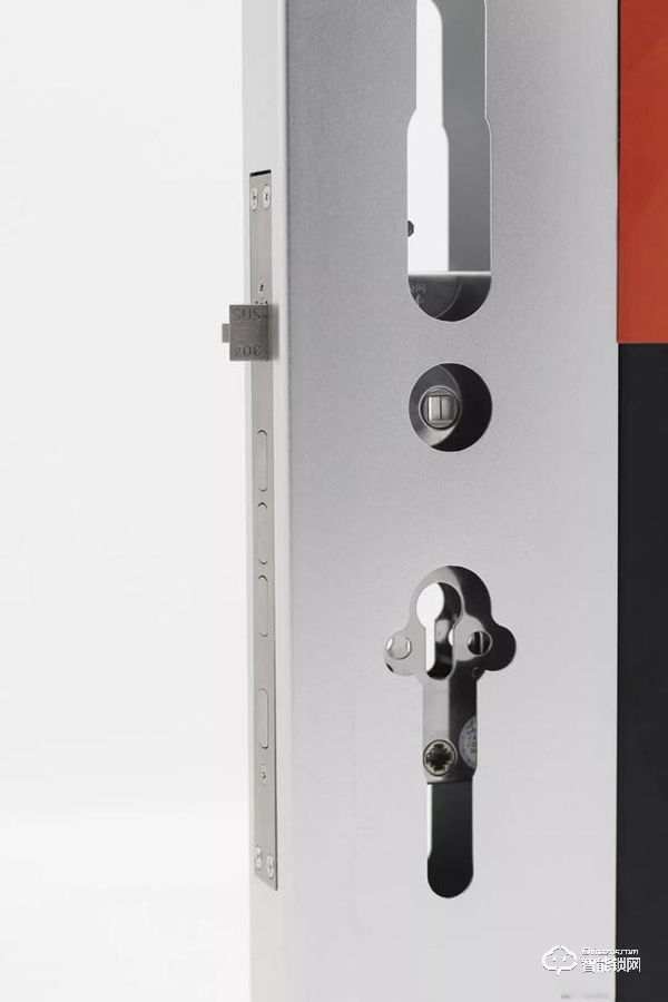 千元智能鎖市場實力黑馬！歐瑞博小金剛C1智能門鎖開箱安裝圖賞