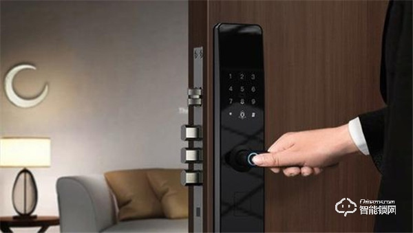 智能門鎖是如何工作的？