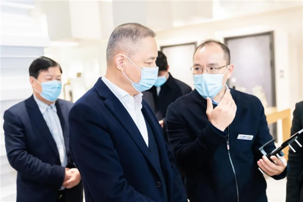 忠恒高配智能門(mén)鎖：市人大常委會(huì)主任李鋒帶隊(duì)赴忠恒集團(tuán)調(diào)研
