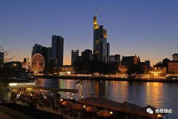 楊格鎖業(yè)與綠地集團(tuán)達(dá)成戰(zhàn)略合作伙伴關(guān)系