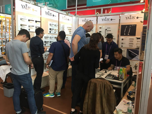 YALIS雅麗斯門(mén)鎖震撼亮相第123屆廣交會(huì)