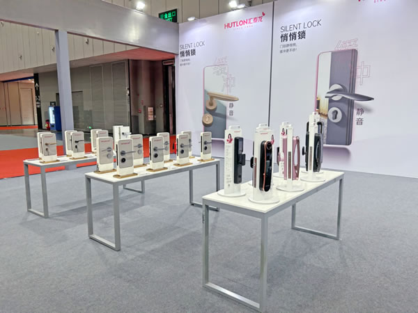 匯泰龍驚艷亮相佛山門窗博覽會暨定制家居博覽會！