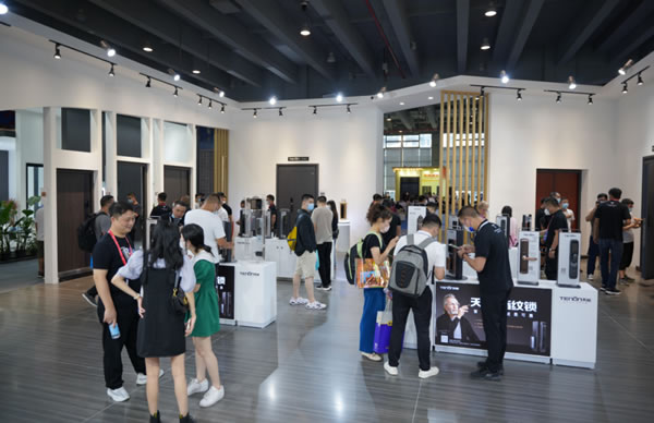 2022中國建博會|亞太天能展館首日盛況直擊