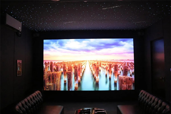 【方案?定制影院+KTV】英嘉尼總部7.2.4全景聲影院+4.1KTV影音室展廳全面升級!