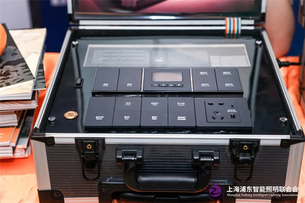 以城聚才，共筑“光”明！邦奇智能精彩亮相十城千人天光云影計劃·重慶站