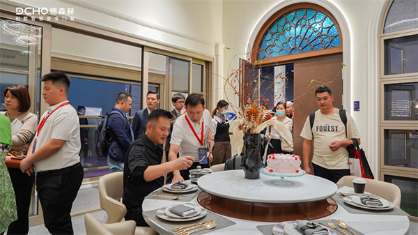 德森赫×高定展|重磅亮相,開啟藝術智能門窗新時代 德森赫×高定展|重磅亮相,開啟藝術智能門窗新時代