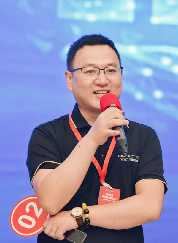 王力智能鎖第四批同路人財富倍增計劃大會圓滿召開_6