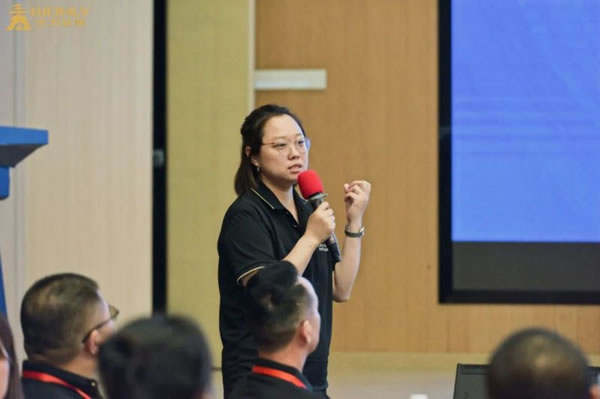 王力智能鎖第四批同路人財富倍增計劃大會圓滿召開_12