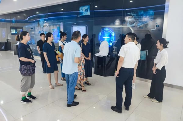 為教師“賦能”，榮事達智能家居校企聯(lián)動協(xié)同育人_4