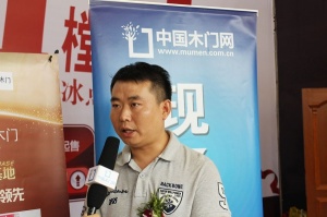 現(xiàn)場(chǎng)采訪